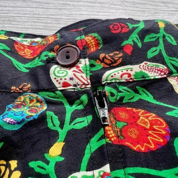 Coven United Womens Multicolor Rose And Skull Print Midi Box Pleated Skirt Small - Picture 7 of 10